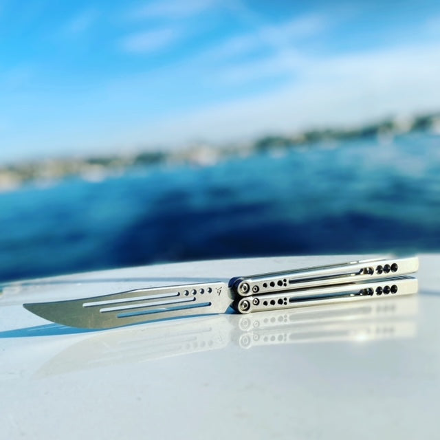 V4 Gale Trainer (currently discontinued for now) – The Svix Co.